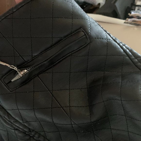 faux black leather vest moda medium - Picture 2 of 3